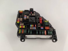 BMW F07 535dX N57D30B 306le Biztosítéktábla 1670499 27100179