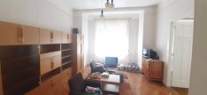 Belvárosi, 1 emeleti, 2szobás, 70m2 -es, gázfűtéses lakás,eladó