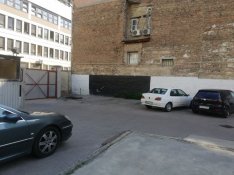 Belvárosi építési telek eladó.