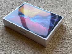 Bontatlan Új Ipad Pro 2020 11 256GB Wi-Fi Wi-Fi Space És Silver Azon