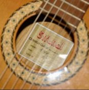 Cseh kézműves/Strunal 478 H/tömör cédrus 4)4-es klasszikus pódiumgitár