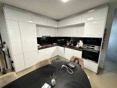 Debreceni út közelében exkluzív-prémium minőségű 114 nm-es 3 szoba-nap