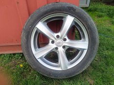 Dezent 18 colos alufelni garnitúra 5x114