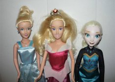 Disney Barbie baba, babák - Hamupipőke, Csipkerózsika, Elza