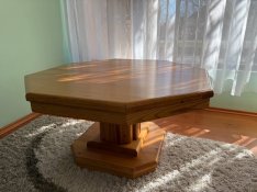 Egyedi tervezésű és gyártású dohányzóasztal