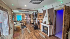 Eladásra kínálunk egy jó állapotú nappali és 2 szobás családi házat