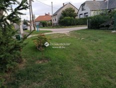 Eladó 1009 nm-es telek Felpéc #4168677