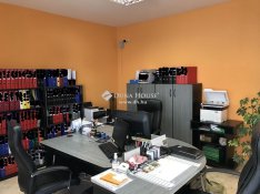Eladó 300 nm-es raktár Dorog