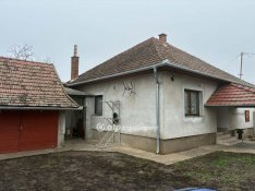 Eladó 94 nm-es ház Újkígyós