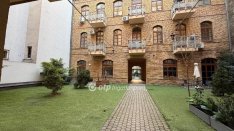 Eladó Lakás, Budapest 6. ker.