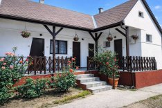 Eladó családi ház Igalon