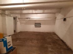 Eladó egy 161 nm-es pince, raktározási célra 12M Ft