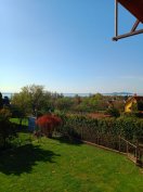 Eladó egy örökpanorámás balatoni összkomfortos családi ház