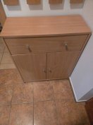 Eladó használt előszobaszekrény