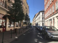 Eladó lakás, Budapest 8. ker., kilátással a Palotanegyed tetőire