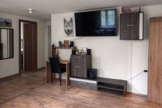 Eladó újszerű ikerház Pécsen