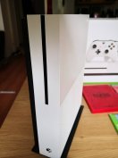Eladó xbox one s 1TB 11 játékokkal