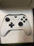 Eladó xbox one s 1tb játékkal
