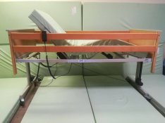 Elektromos betegágy 3funkciós szétszedhető ápolási kórházi beteg ágy