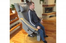 Elektromos relax felállást felállás segítő körbeforgós forgó fotel