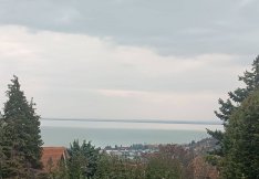Elvehetetlen Panorámás Ház Balatonalmádiban Az Öreg Hegyen Eladó
