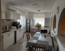 Erdő közeli nyugalom, városi kényelem Nyírtelken!