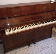 Eredeti díjazott/Scholze 114/acéltőkés angolmechanikás modern pianínó