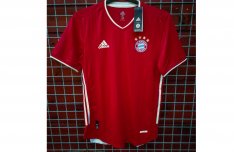 FC Bayern München piros eredeti adidas 2020-21 mez (10-es méret)