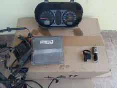 Ford fiesta 1.3 benzin 2002 - 2005-ig motorvezérlő ECU immo szettel!