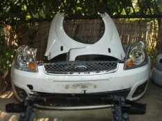 Ford fiesta 2005-től bubi lámpáshoz minden alkatrész eladó!
