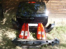 Ford fusion 2005 - 2010 - ig facelift fekete komplett hátulja eladó!