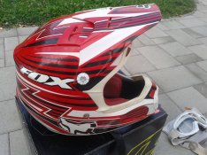 Fox Cross bukósisak szemüveggel!