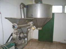 Fűszerpaprika szárítás paprika bérszárítás csumázás őrlés Herbena Kft
