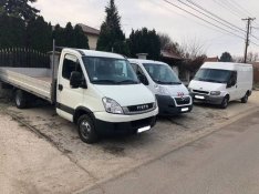 Fuvarozás szállítás költöztetés csomagszállítás tehertaxi