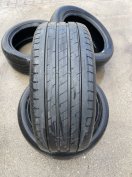 Goodyear gumik 225/50 R17 DOT 2220 4db 29 000 Ft