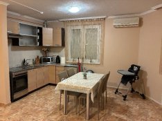 Gyulai 96 nm-es lakás eladó