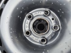 Hankook téli gumi felnivel 5x112