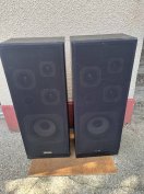 Hitaka HT-84BL hangfal pár