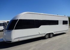 Hobby 720 Premium UML lakókocsi