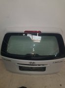 Hyundai i30 csomagtér ajtó , ablaktörlő , zár , végajtó