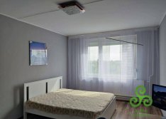 Jerikó utcán 56 nm-es jó állapotú lakás bútorozva eladó!