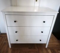 Jysk fehér fiókos komód