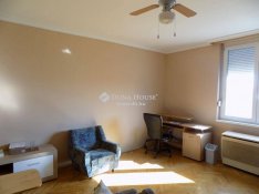 Kassai úti Campus közelében 50 nm-es lakás eladó!