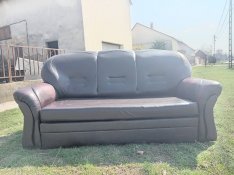 Kell a hely! Eladó, cserélhető kanapé! 