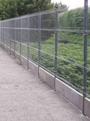 Kerítésdrót betonoszlop kerítéspanel drótfonat vadháló kerítés háló