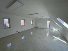 Kiadó iroda, Kecskemét, 42 m2