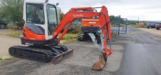 Kubota U 25-3 gumihevederes forgókotrógép