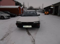 Lakókocsira cserélem Toyota Corollat