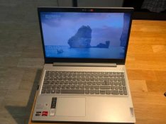 Lenovo Ideapad 3 15ADA05 - Like New