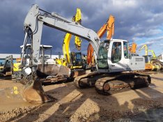 Liebherr R900C Litronic lánctalpas kotró